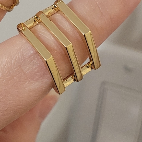 Premier Designs Layered Ring NWOT - Picture 2 of 3